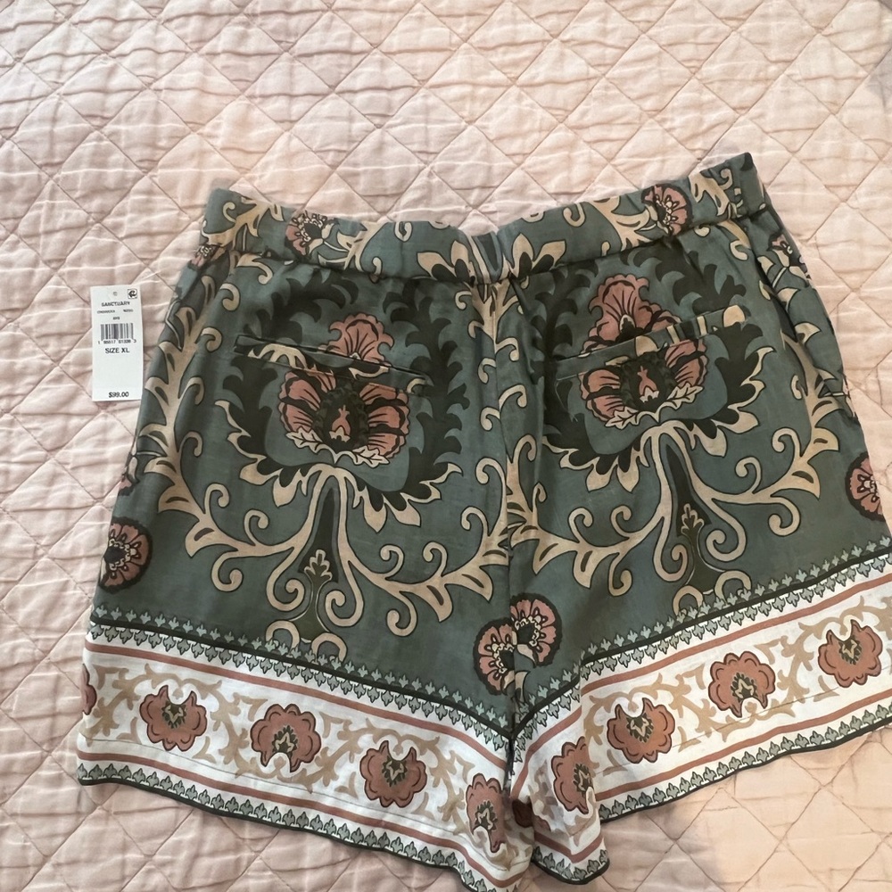 Women's Olive Green Floral Print Shorts